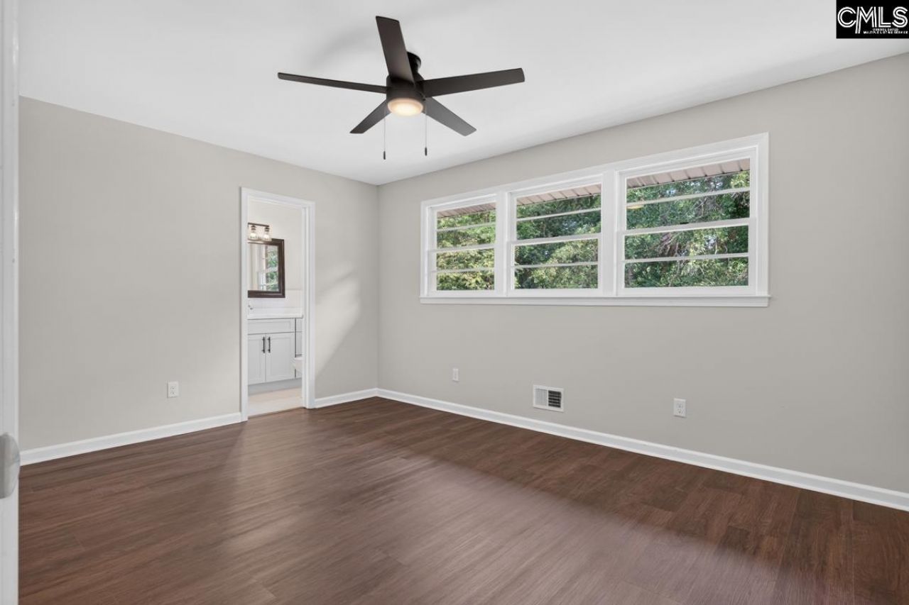 1400 Elizabeth Lane  Photo 6