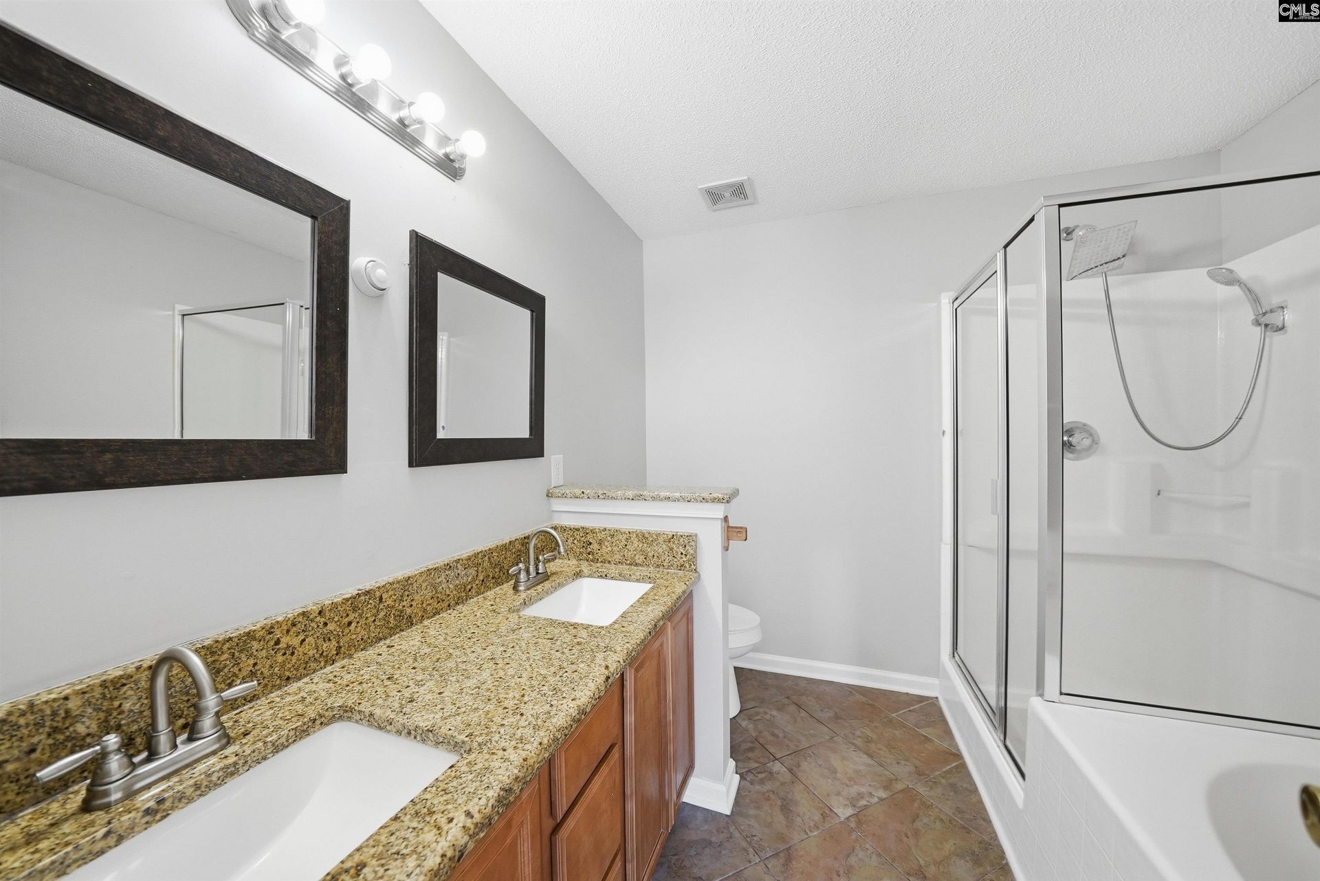 131 Hunters Mill Drive  Photo 18