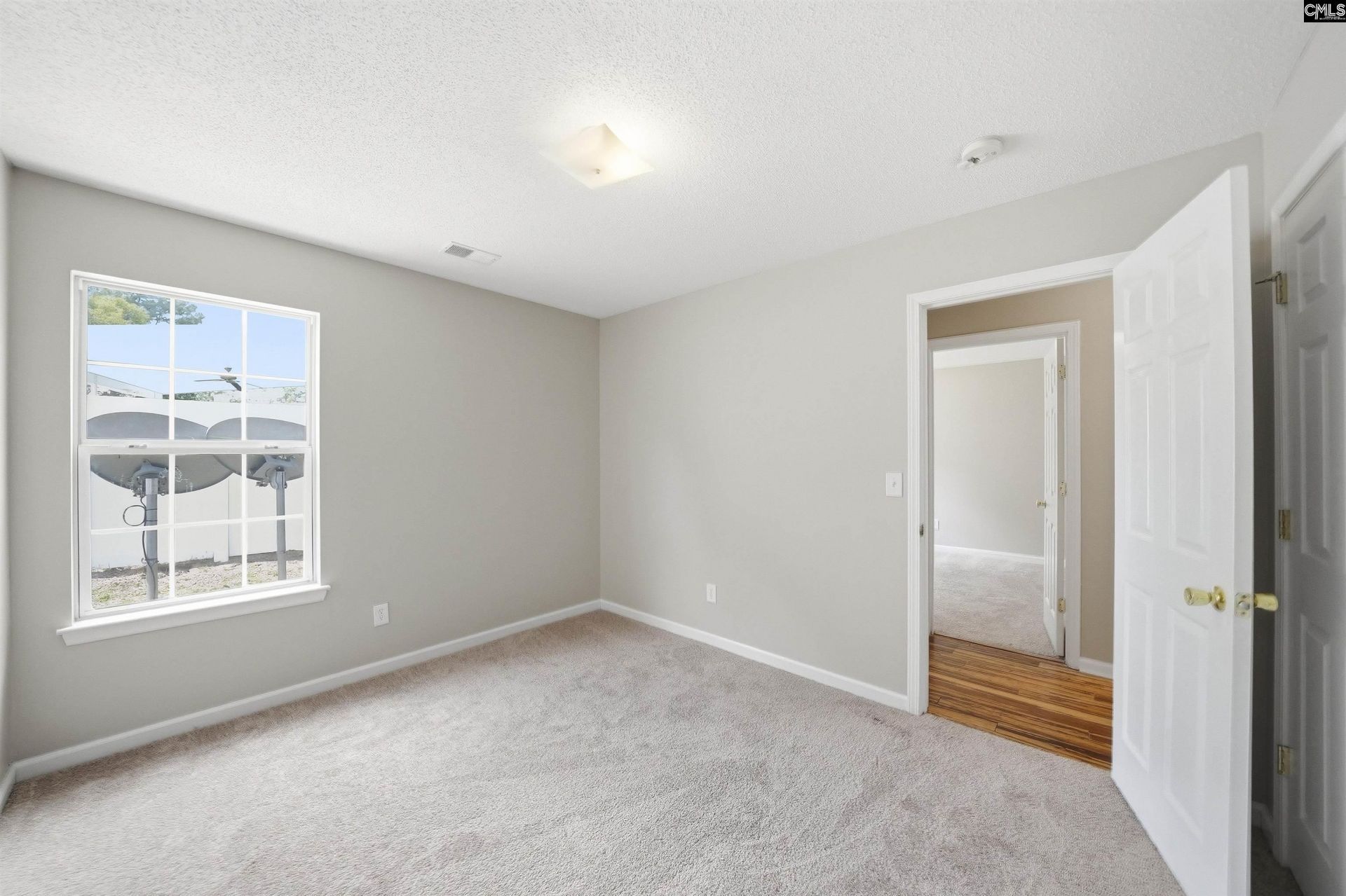 131 Hunters Mill Drive  Photo 24