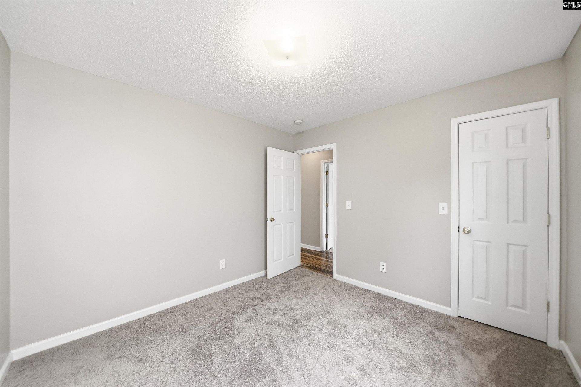 131 Hunters Mill Drive  Photo 26