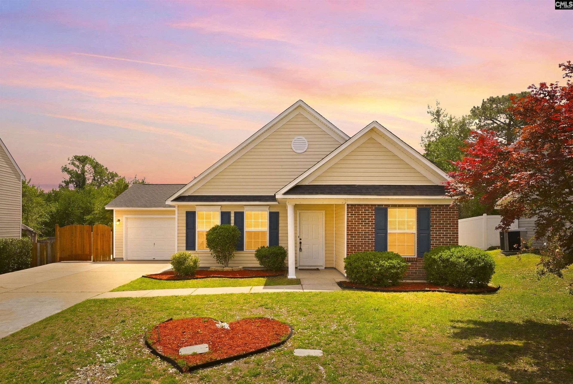 131 Hunters Mill Drive  Photo 4