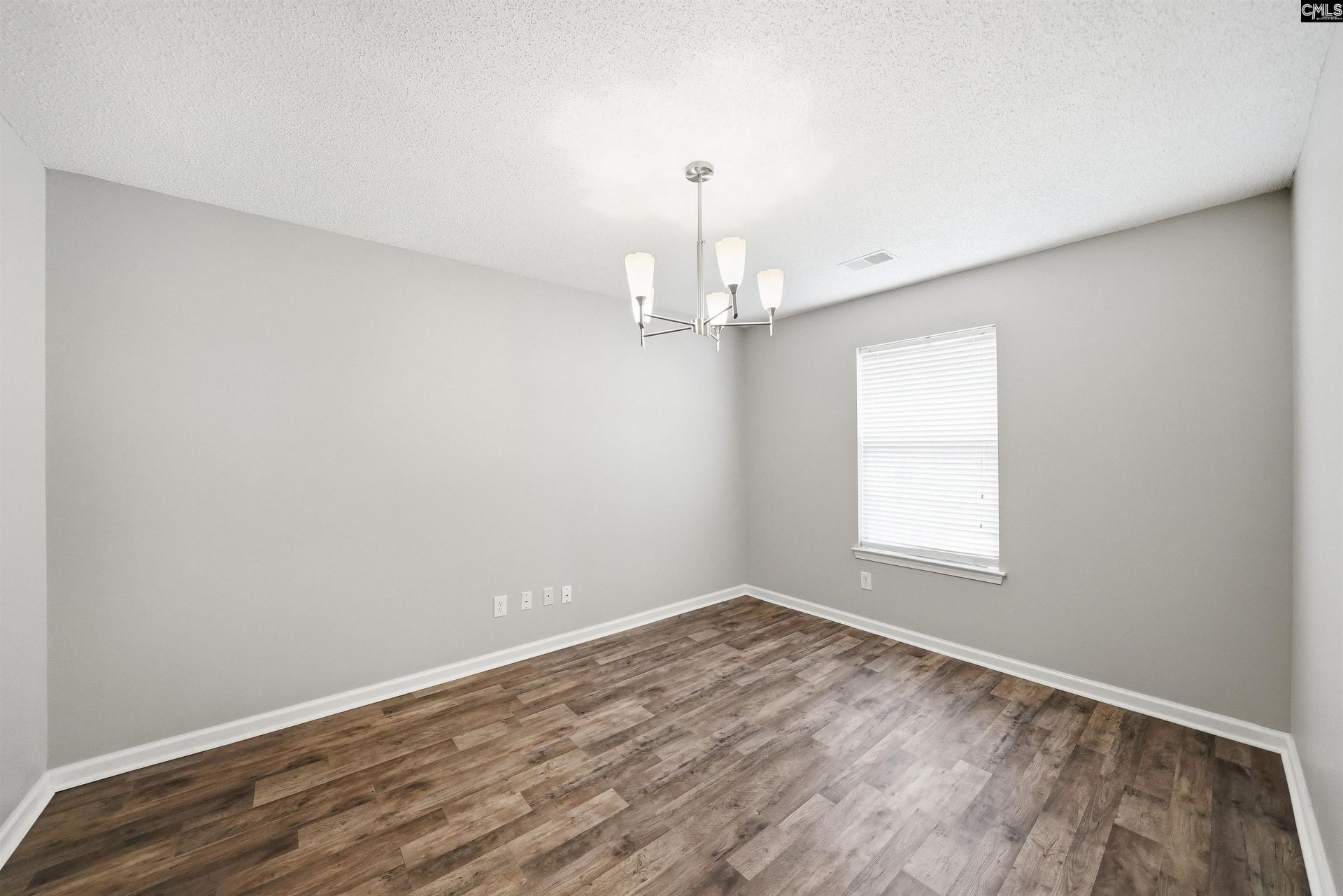 131 Hunters Mill Drive  Photo 9