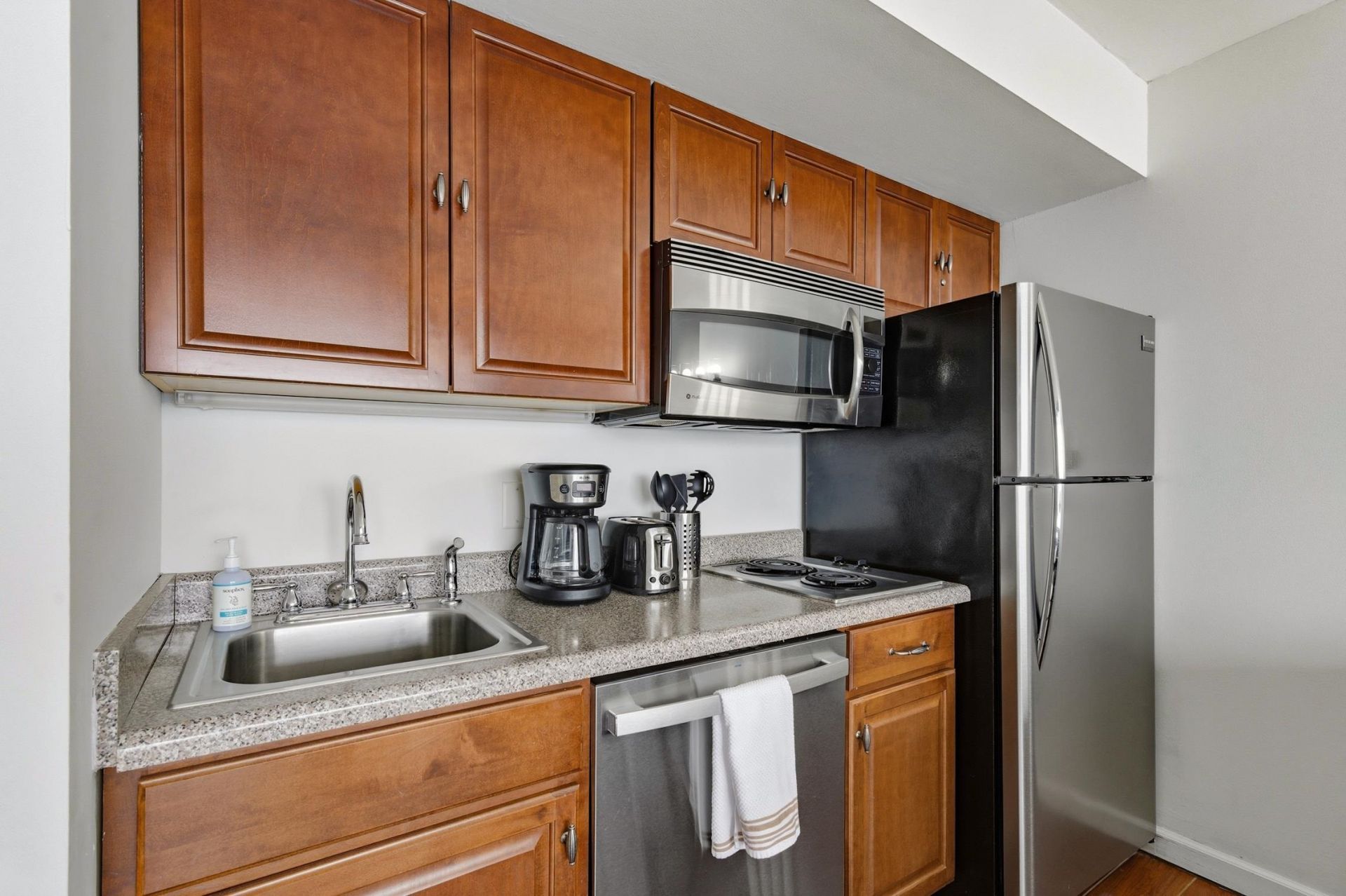 5523 N Ocean Blvd.  Photo 4