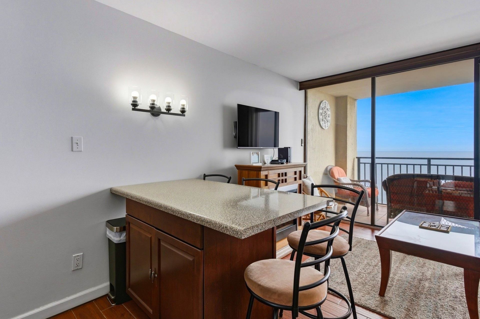 5523 N Ocean Blvd.  Photo 5
