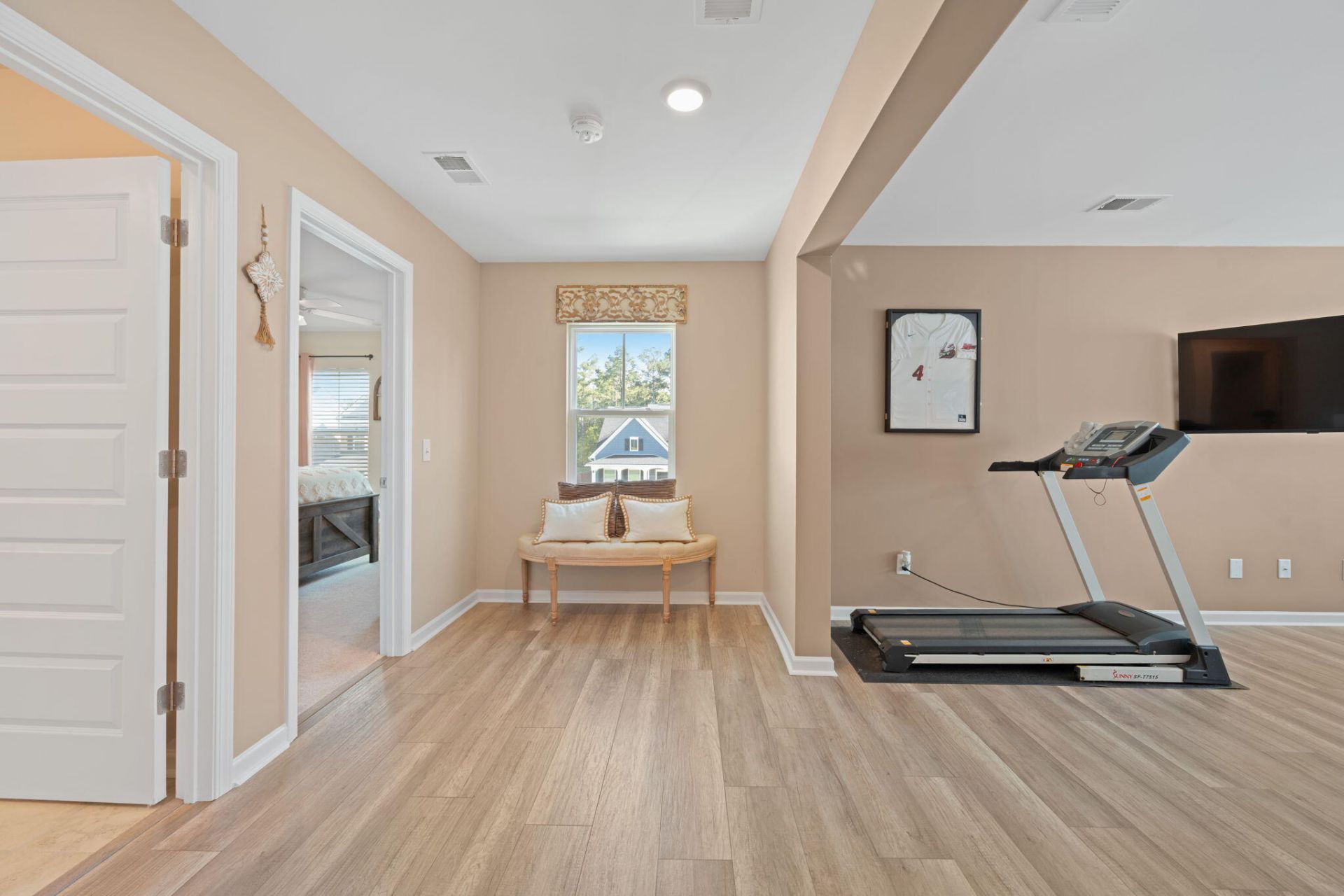 215 Squire Pope Road Photo 29