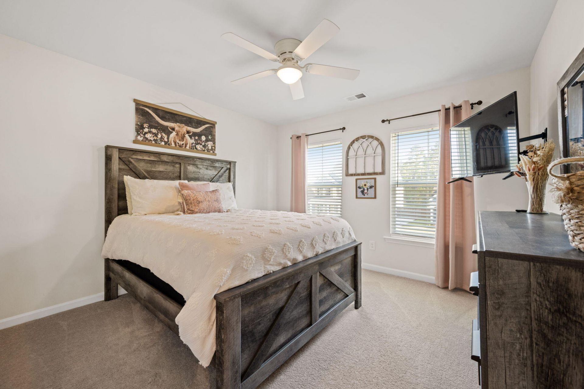 215 Squire Pope Road Photo 43
