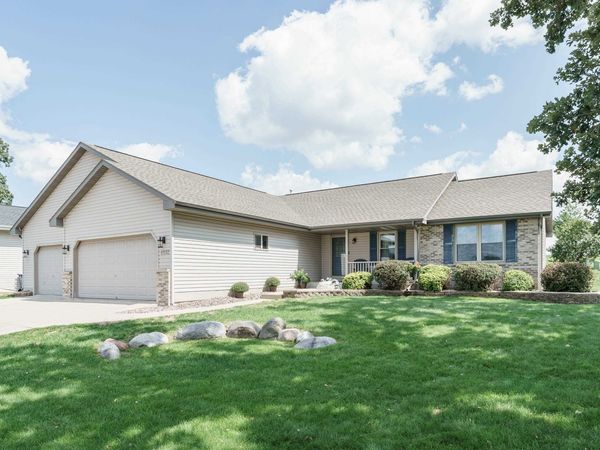 4562 Parkwood Drive, Milton, WI 53563