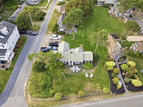 16 Chase Ave, Unit 16, Dennis, MA 02638