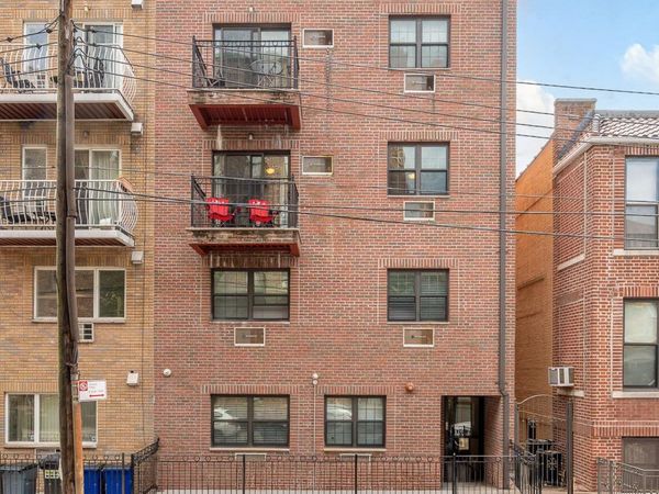 35th Street, Astoria, NY 11103