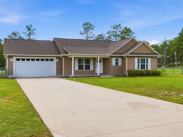 1617 Pine Level Dr. , Loris, SC 29569