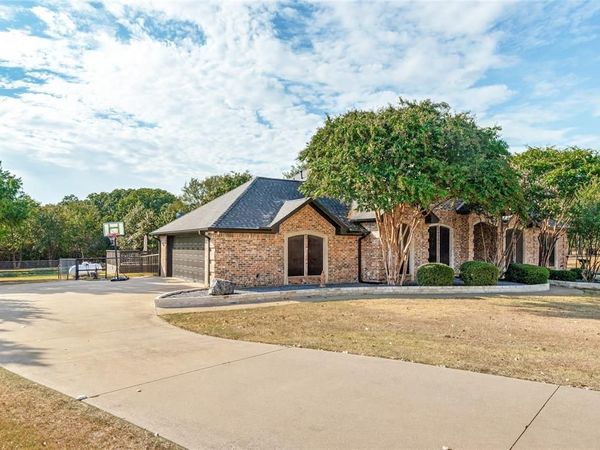 4291 Indian Paint Trail, Aubrey, TX 76227