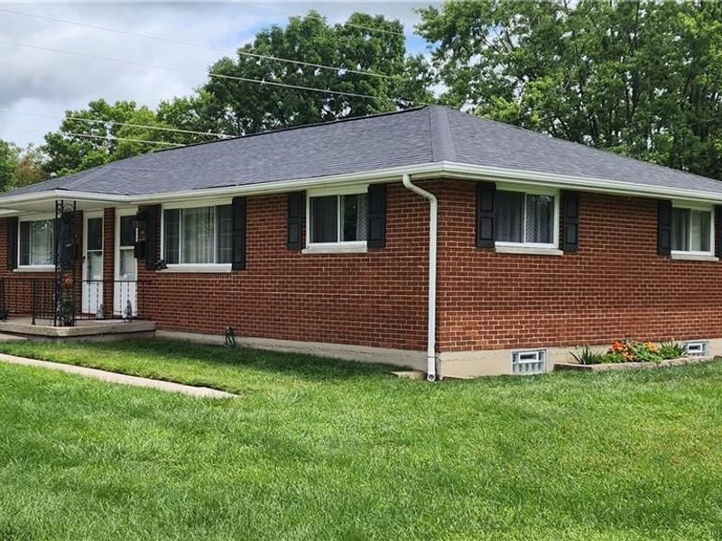 114 W Herr Street, Englewood, OH 45322 Photo 2