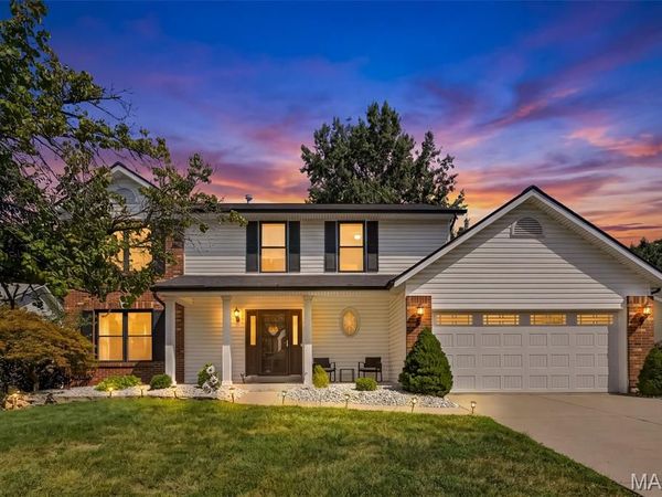 2044 Graystone Drive, St Charles, MO 63303
