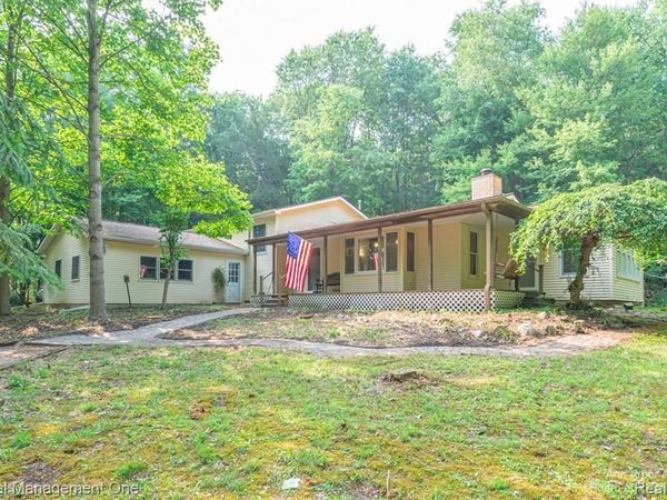 7870 Chamberlin Road , Webster Township, Mi 48130