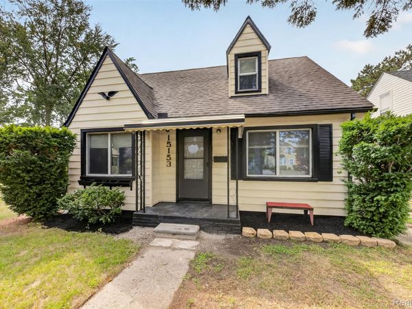 15153 Cavour Street , Livonia, Mi 48154