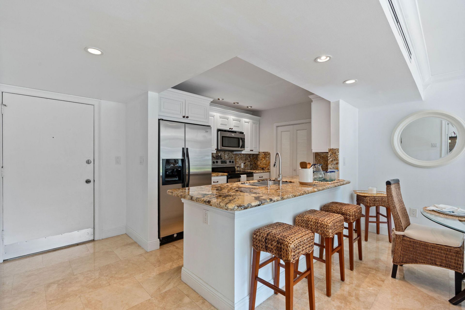 104500 Overseas Highway, Unit APT B102, Key Largo, FL 33037 Photo