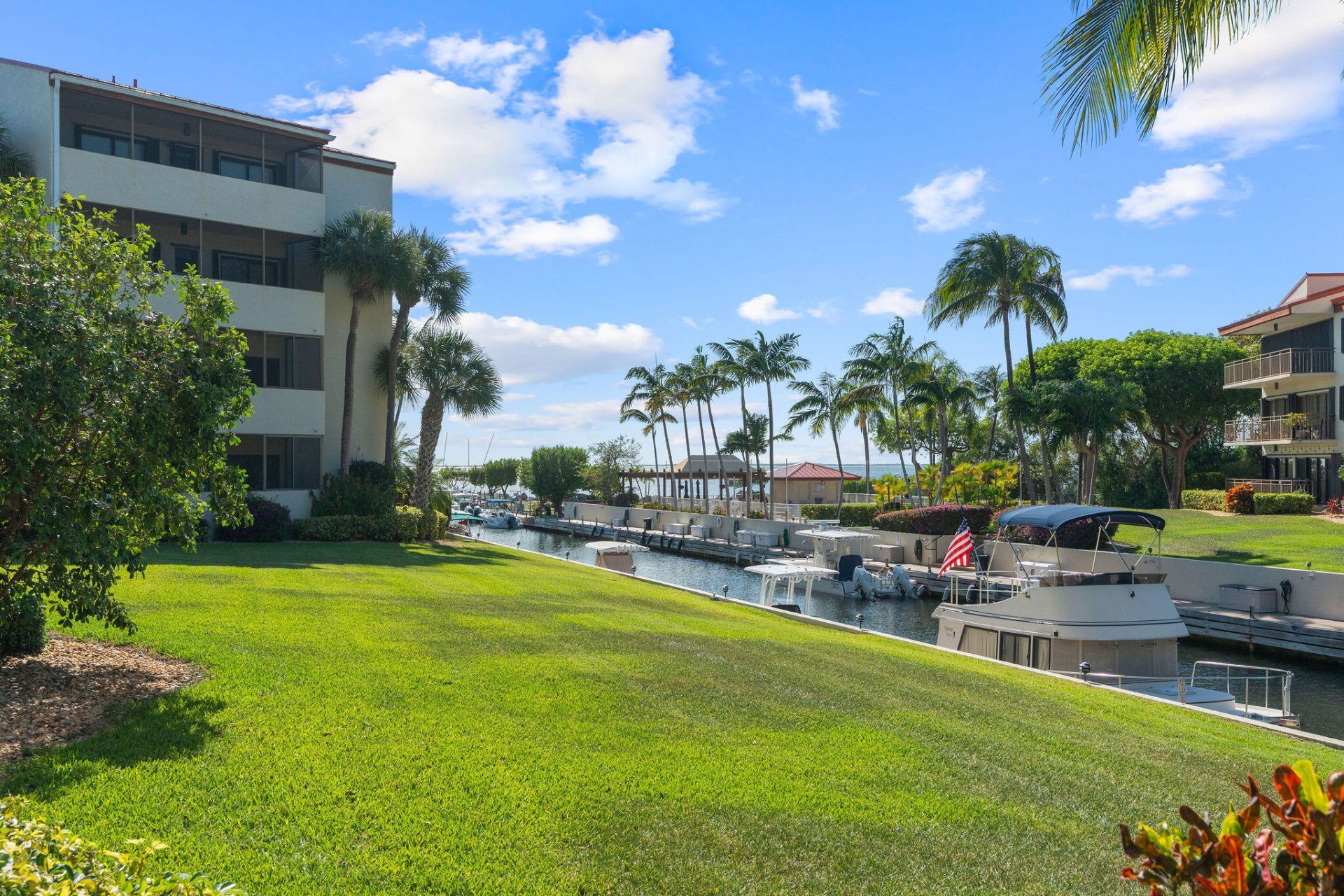 104500 Overseas Highway, Unit APT B102, Key Largo, FL 33037 Photo
