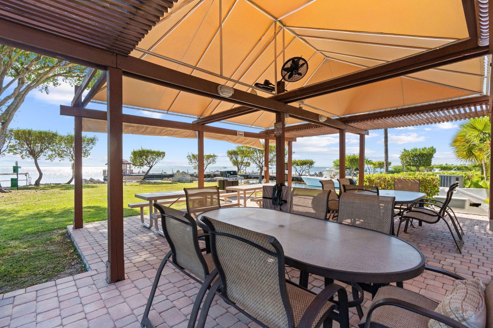 104500 Overseas Highway, Unit APT B102, Key Largo, FL 33037 Photo