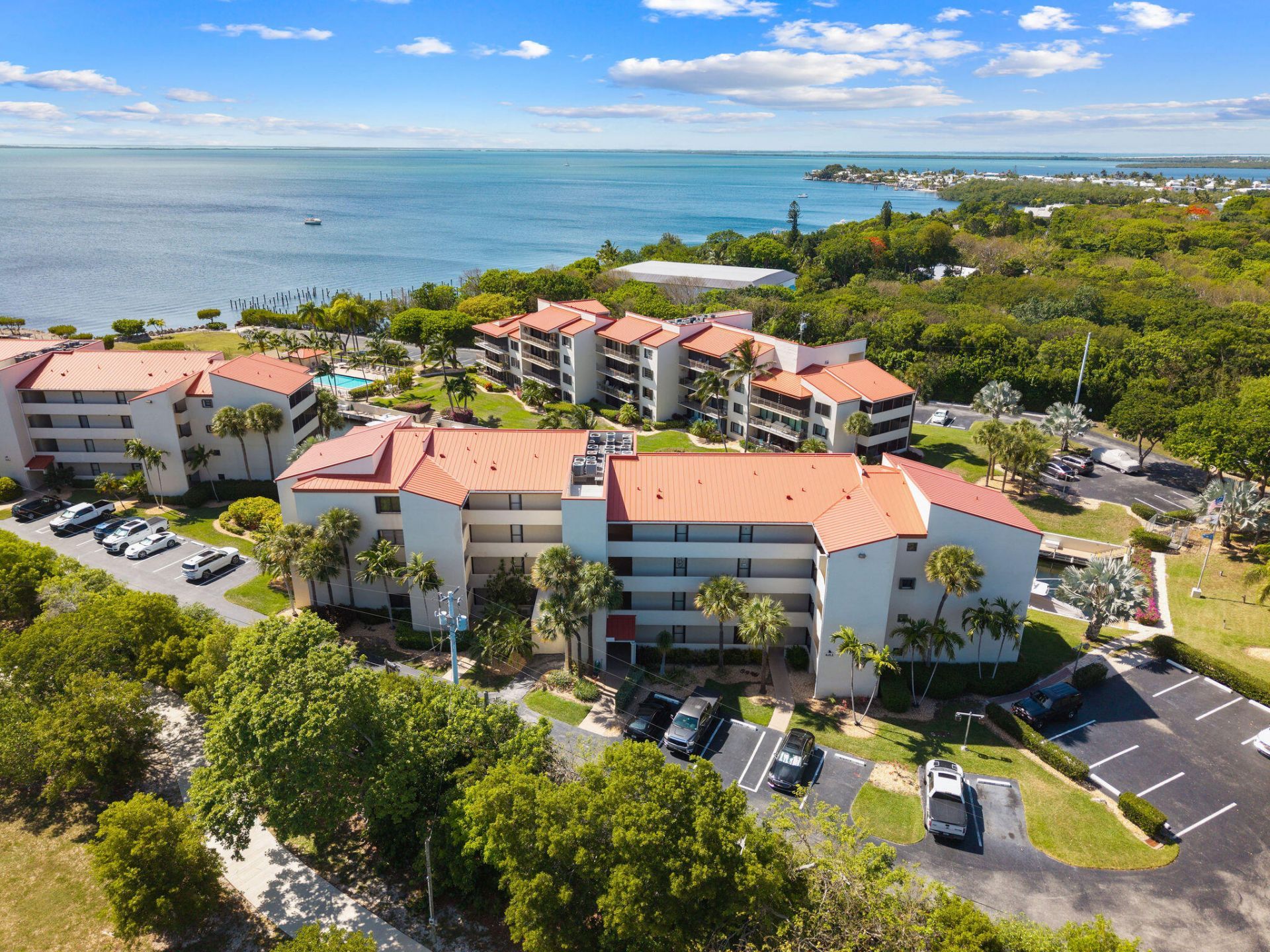 104500 Overseas Highway, Unit APT B102, Key Largo, FL 33037 Photo