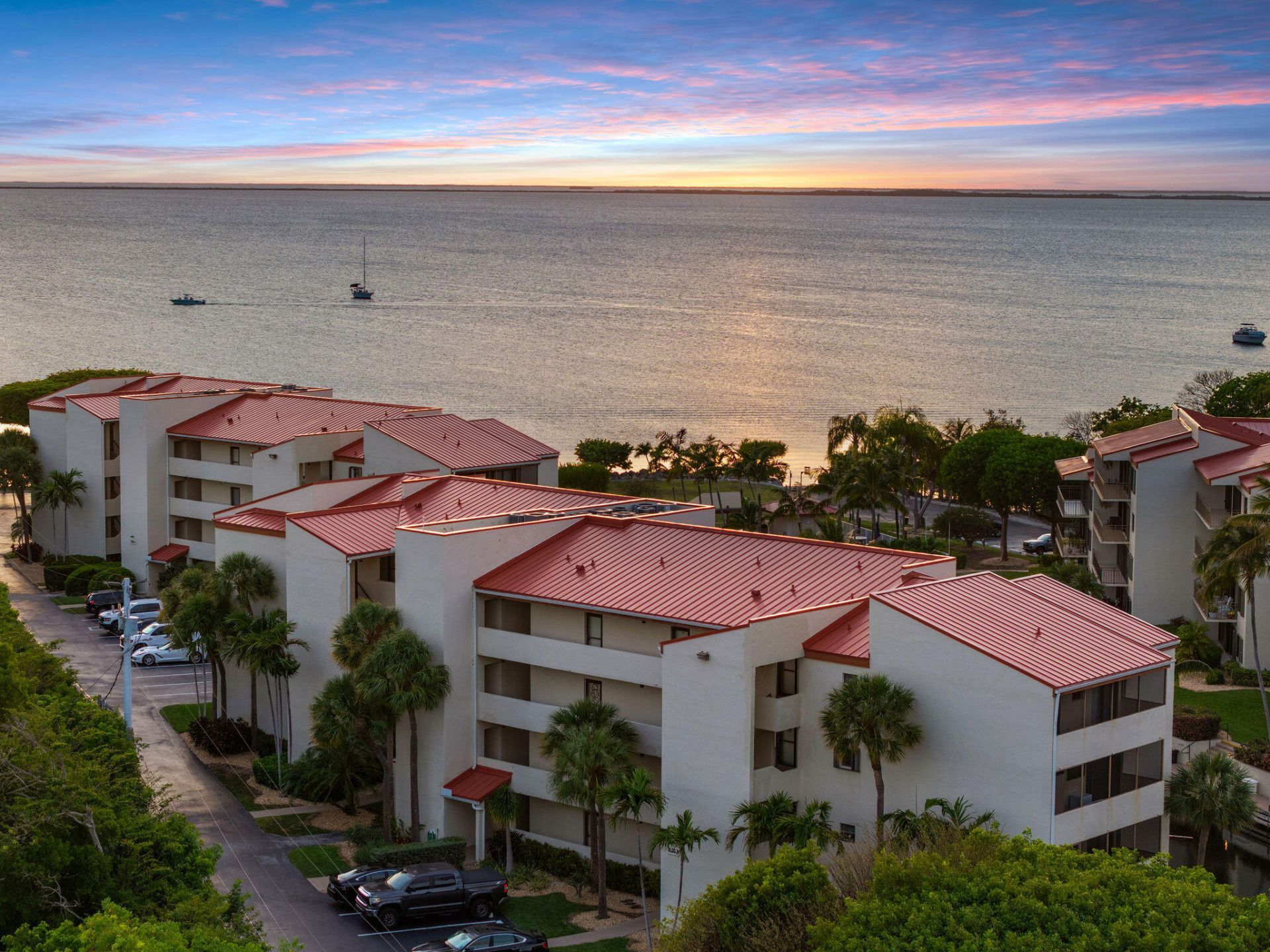 104500 Overseas Highway, Unit APT B102, Key Largo, FL 33037 Photo