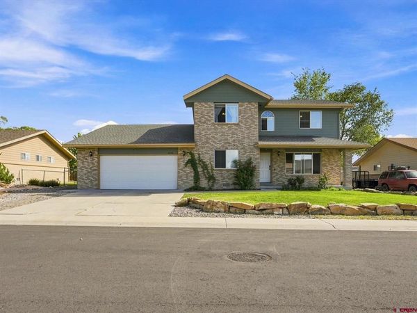2046 Princeton Way, Montrose, CO 81401