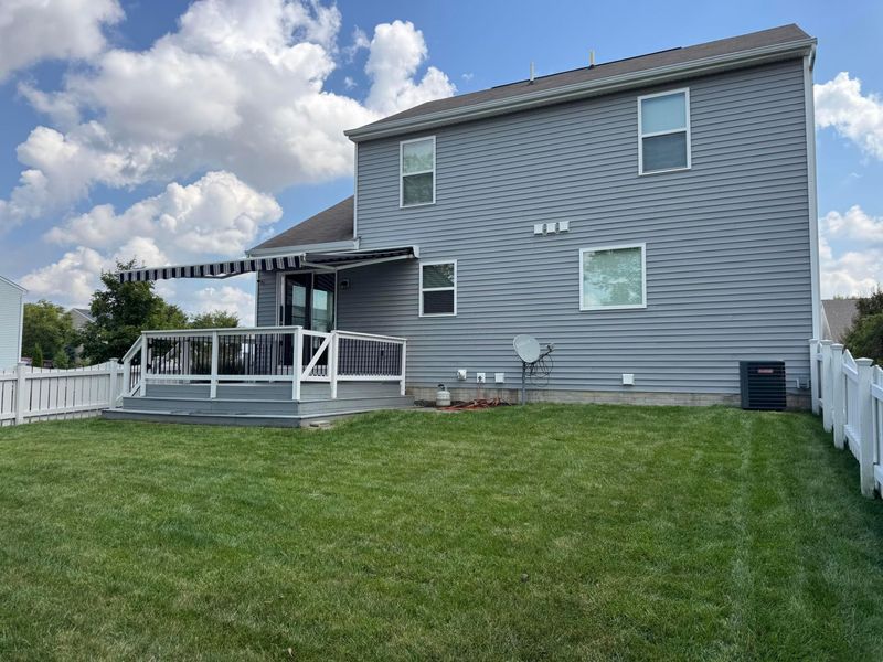 247 Cloverhill Drive, Galloway, OH 43119 Photo 6