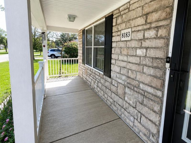 8183 Willow Brook Crossing Drive, Blacklick, OH 43004 Photo 2