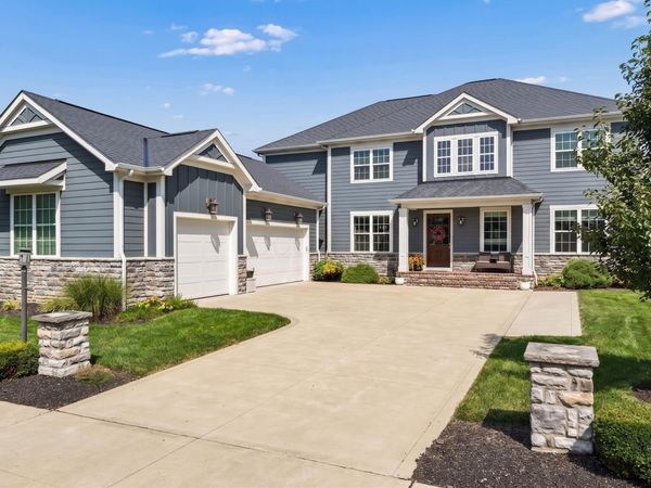 7164 Emmet Row Lane, Dublin, OH 43017