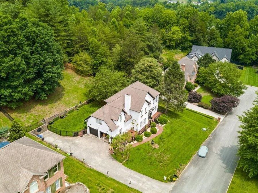 Property Image 6