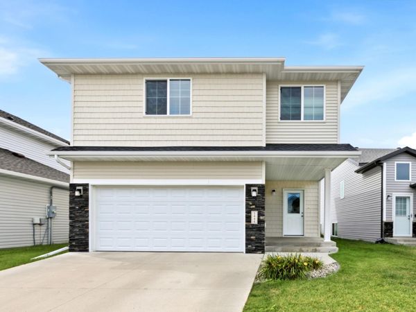 5444 Justice Drive S, Fargo, ND 58104