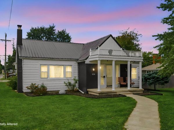625 N High Street , Kenton, OH 43326