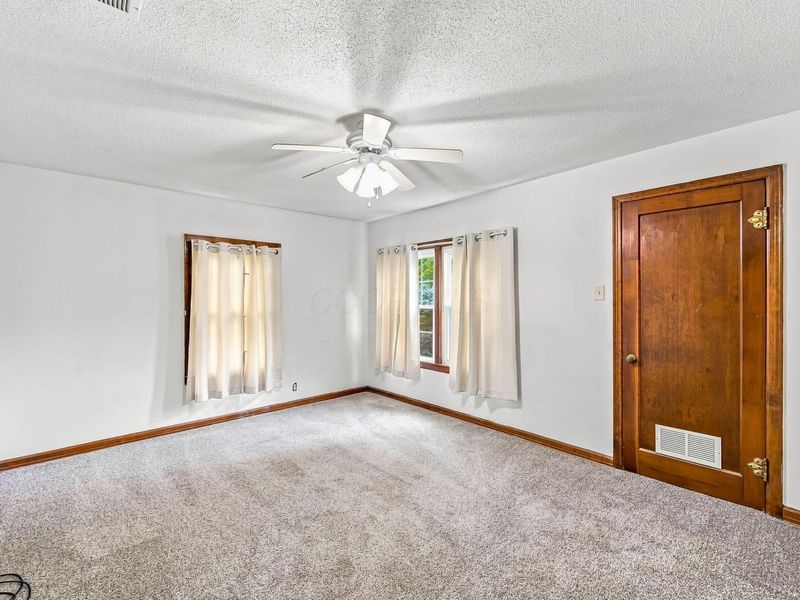 625 N High Street , Kenton, OH 43326 Photo 21