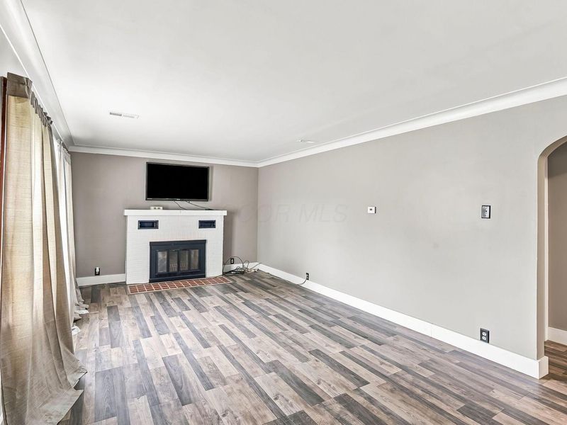 625 N High Street , Kenton, OH 43326 Photo 8
