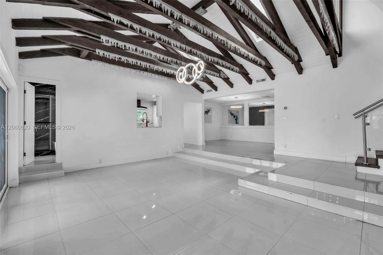 1436 NW 8th St , Dania Beach, FL 33004 Photo