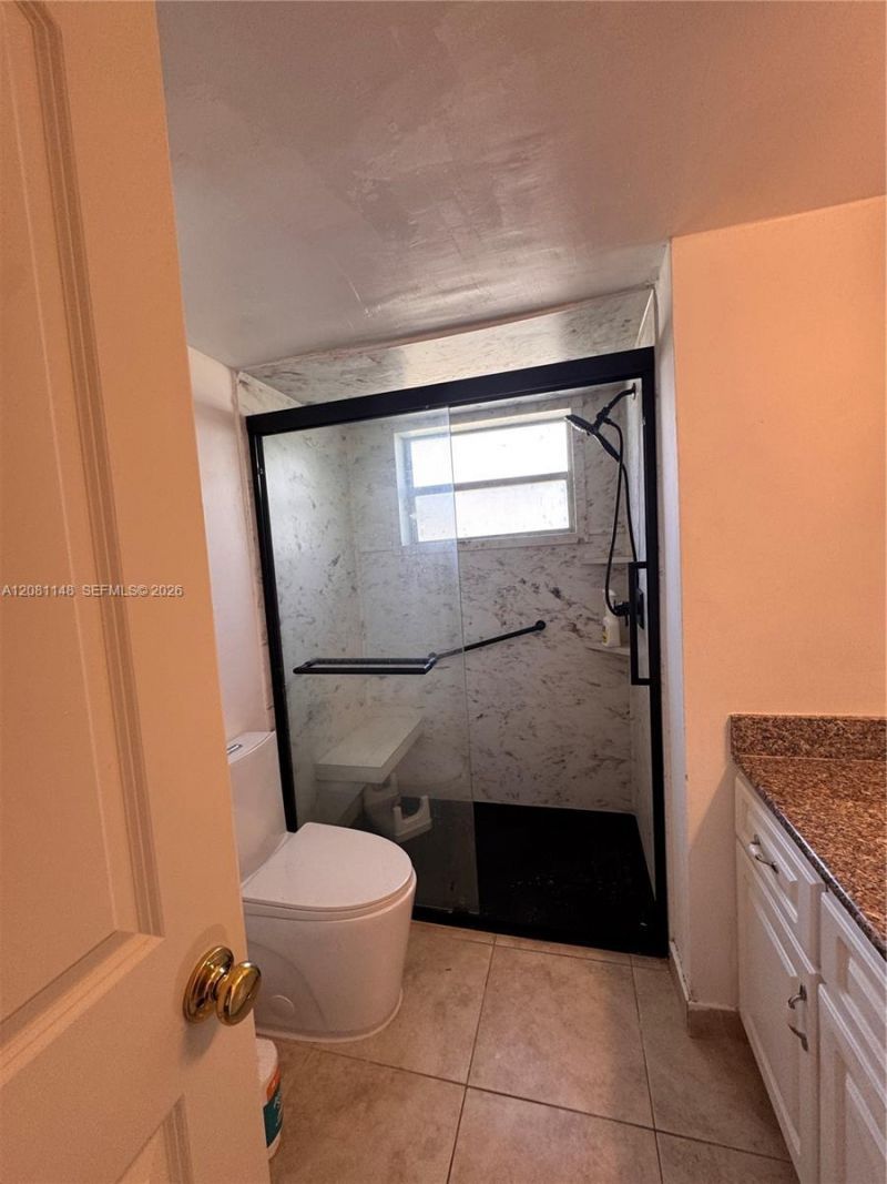 1670 NE 191st St, Unit 100-3, Miami, FL 33179 Photo