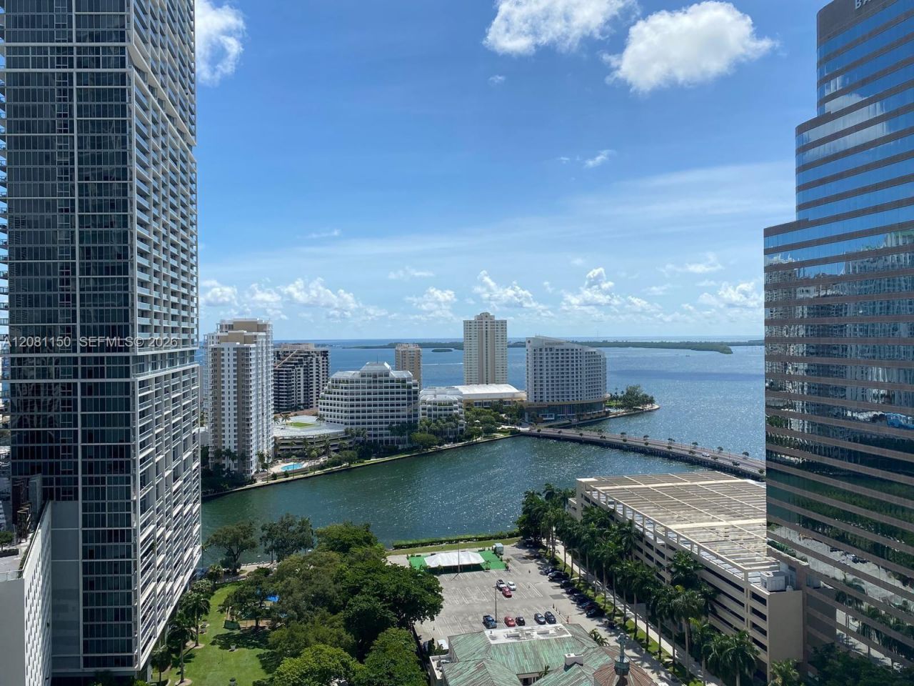 500 Brickell Ave , Unit 3000, Miami, FL 33131 Photo