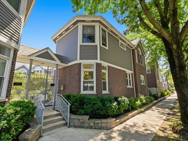 3311 N Racine Avenue , Unit A, Chicago, IL 60657