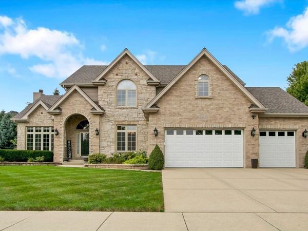 26519 Silverleaf Drive , Plainfield, IL 60585
