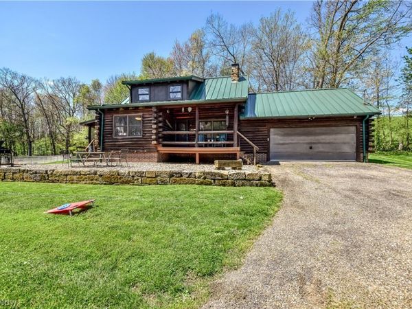 11376 Ridgeway Road , Kensington, OH 44427