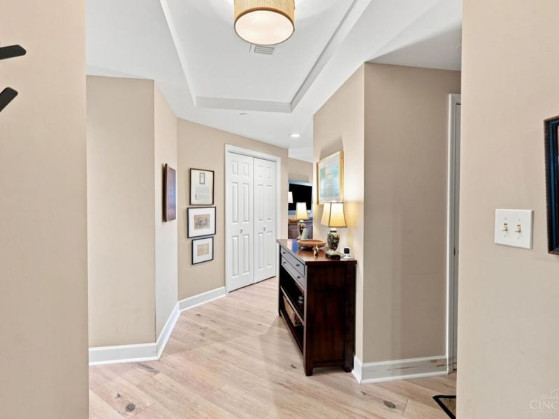 3435 Golden Avenue, Unit 701, Cincinnati, OH 45226 Photo 6