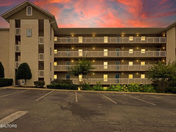 205 Ogle Drive, Pigeon Forge, TN 37863