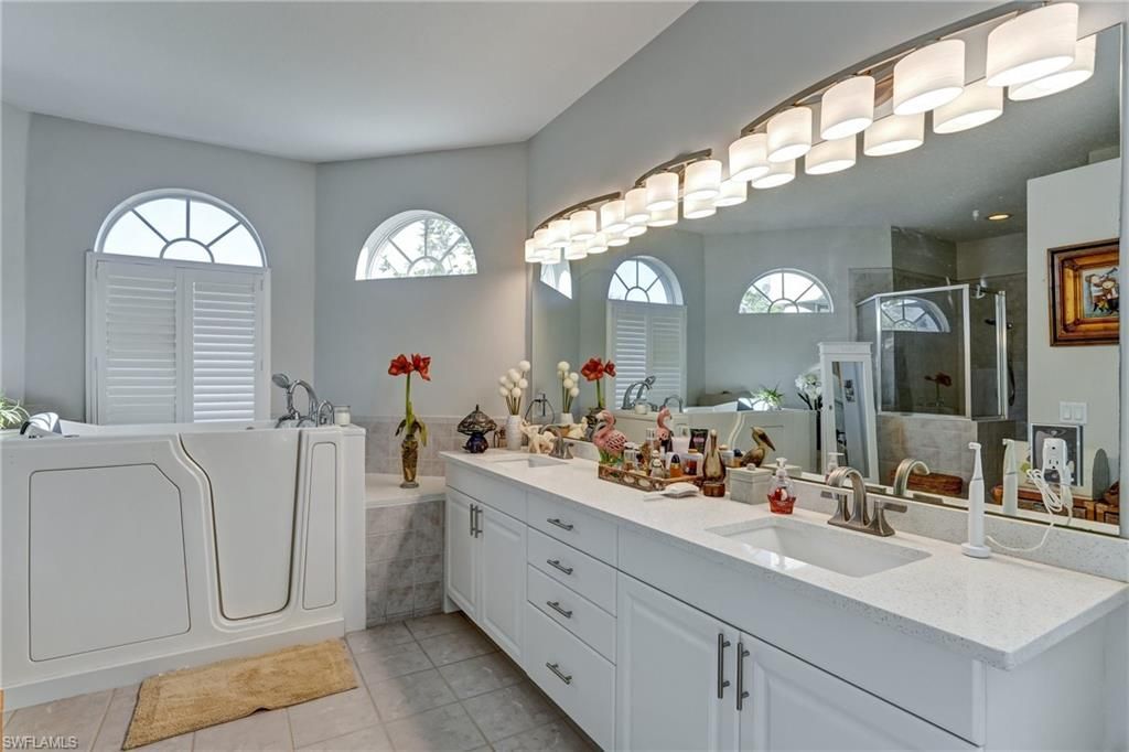 18421 Royal Hammock Blvd , Naples, FL 34114 Photo