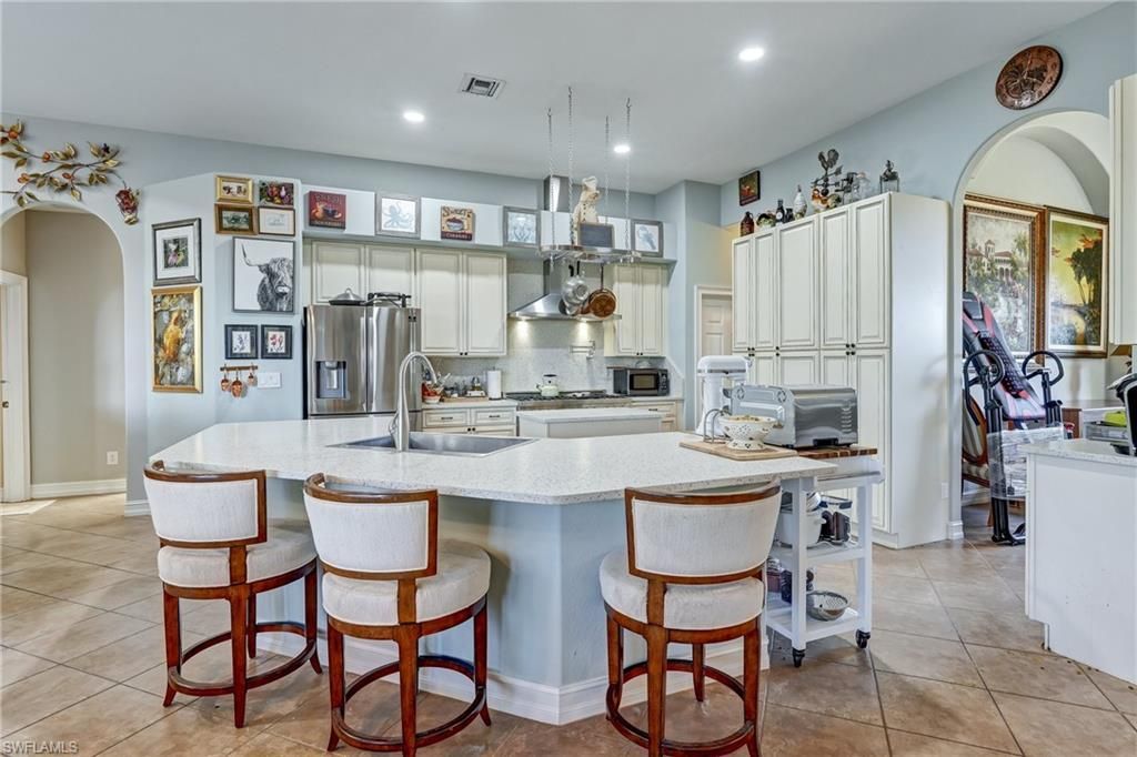 18421 Royal Hammock Blvd , Naples, FL 34114 Photo