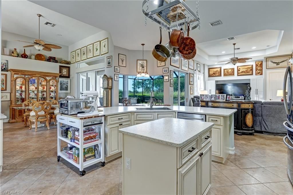 18421 Royal Hammock Blvd , Naples, FL 34114 Photo