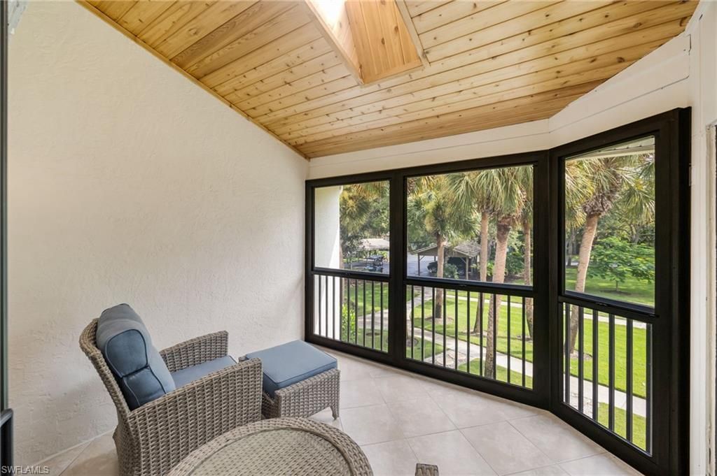 792 Eagle Creek Dr, Unit 203, Naples, FL 34113 Photo