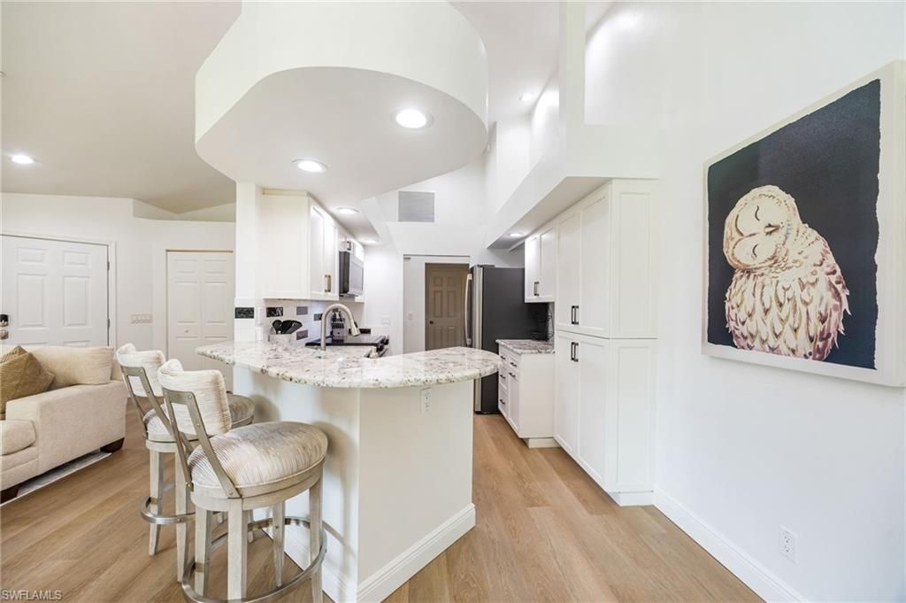 792 Eagle Creek Dr, Unit 203, Naples, FL 34113 Photo