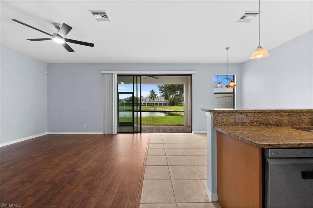 14796 Sutherland Ave , Unit 421, Naples, FL 34119 Photo