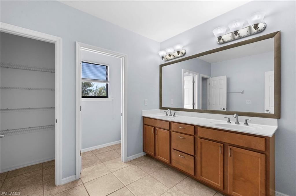 14796 Sutherland Ave , Unit 421, Naples, FL 34119 Photo
