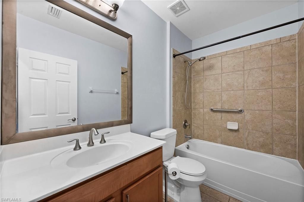 14796 Sutherland Ave , Unit 421, Naples, FL 34119 Photo