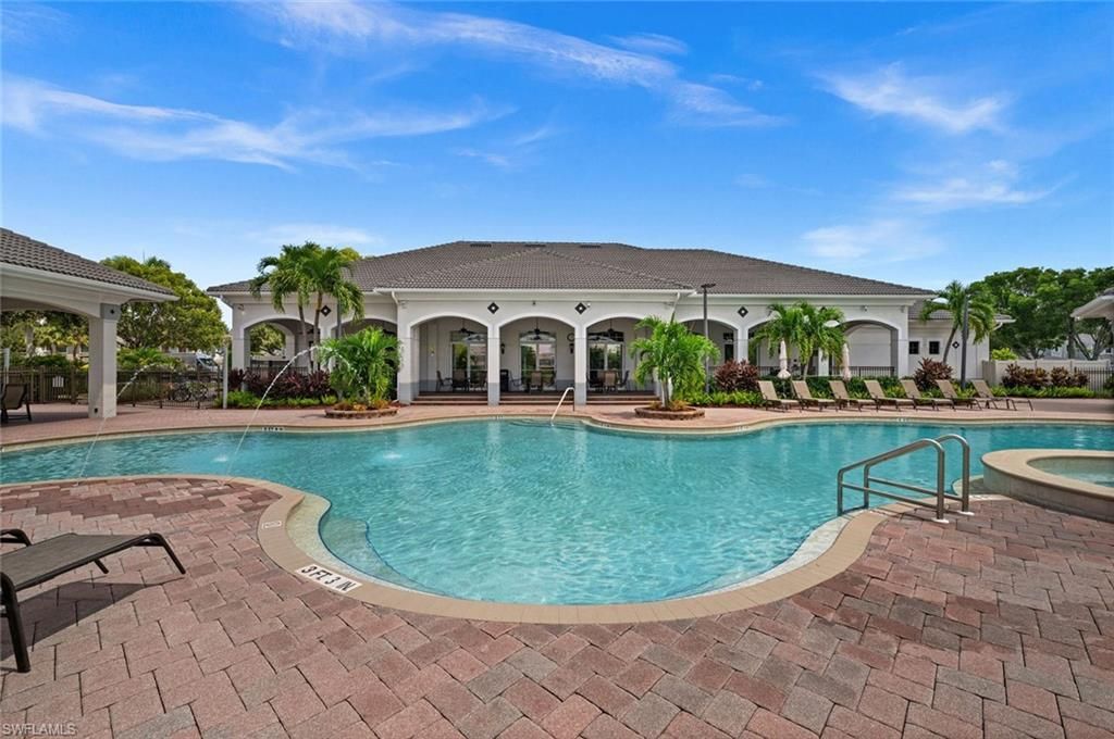 14796 Sutherland Ave, Unit 421, Naples, FL 34119 Photo